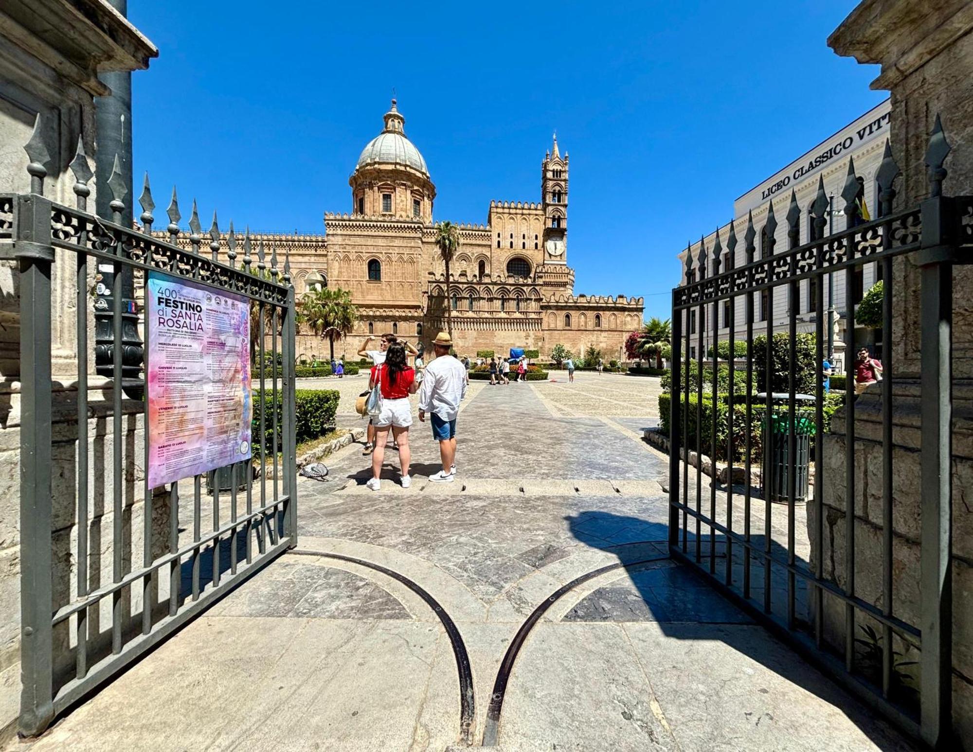 La Maison De La Cathedrale